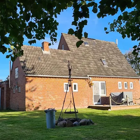 Holiday home Hoddebuell Nah An Der Nordsee Emmelsbull-Horsbull